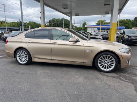 2012 BMW 5 Series 535i