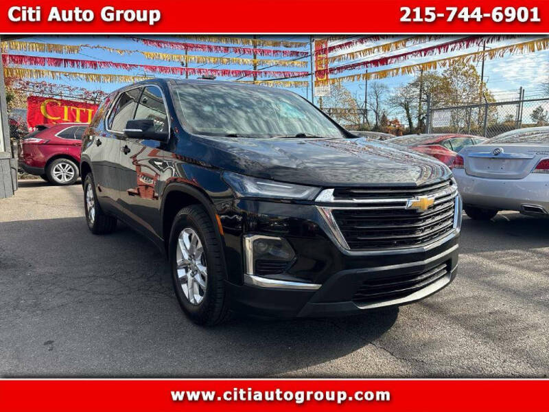 2022 Chevrolet Traverse LS's photo