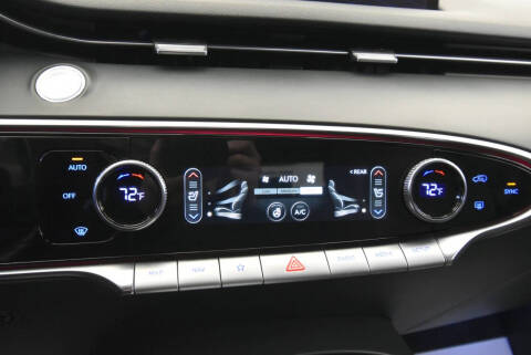 2022 Genesis GV70 2.5T Standard