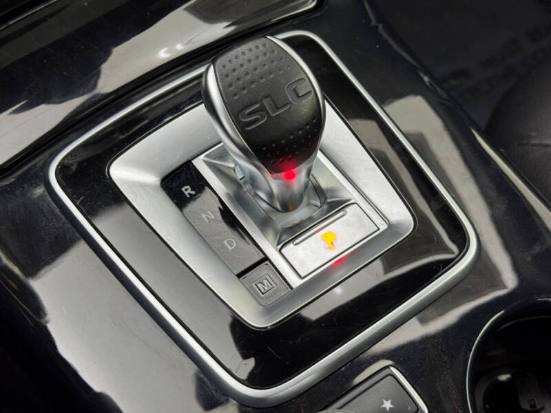 2019 Mercedes-Benz SLC SLC 300