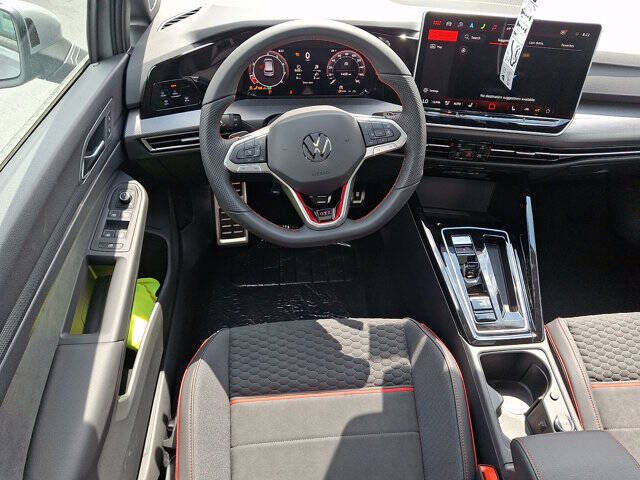 2026 Volkswagen Golf GTI SE
