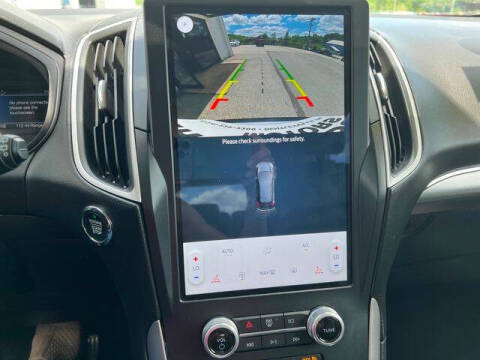 2022 Ford Edge