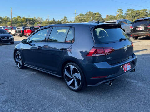 2018 Volkswagen Golf GTI SE