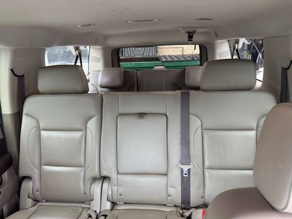 2017 Chevrolet Suburban LT