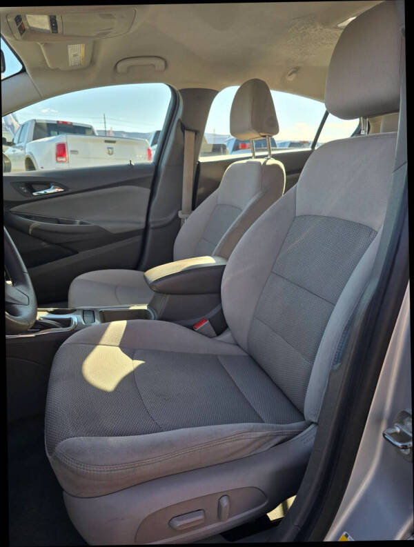 2018 Chevrolet Cruze LT Auto