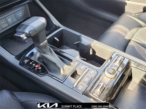 2025 Kia K5 EX