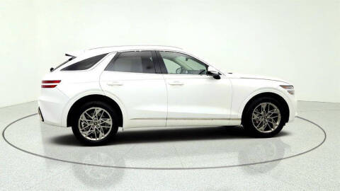 2024 Genesis GV70 2.5T Standard
