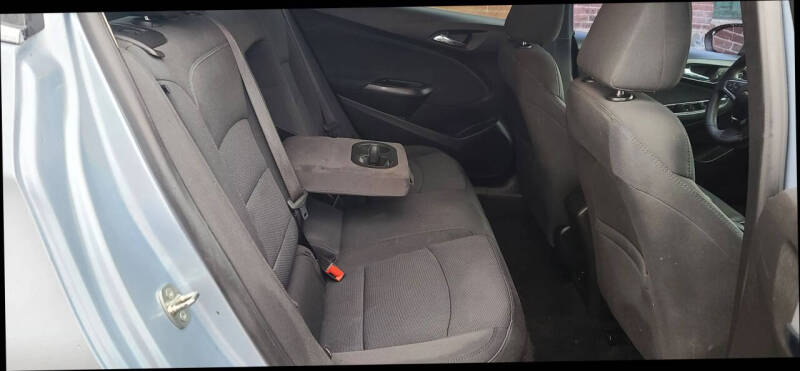 2017 Chevrolet Cruze LT Auto