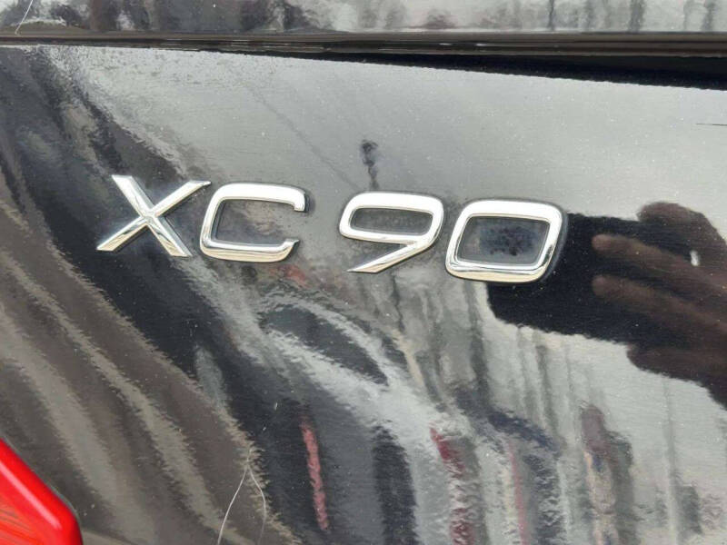 2018 Volvo XC90 T6 Momentum