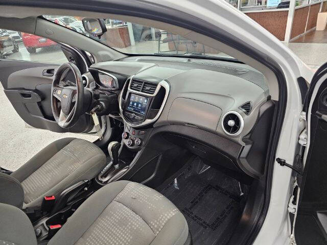 2018 Chevrolet Sonic LT Auto Fleet