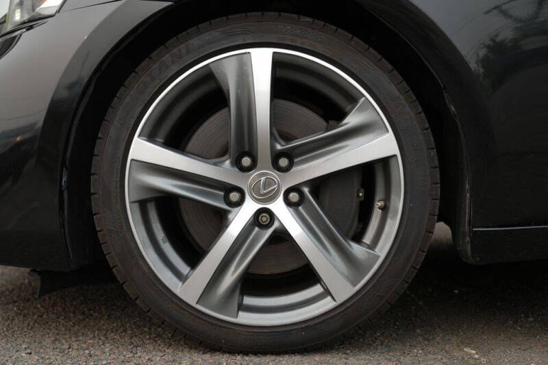2018 Lexus IS 300