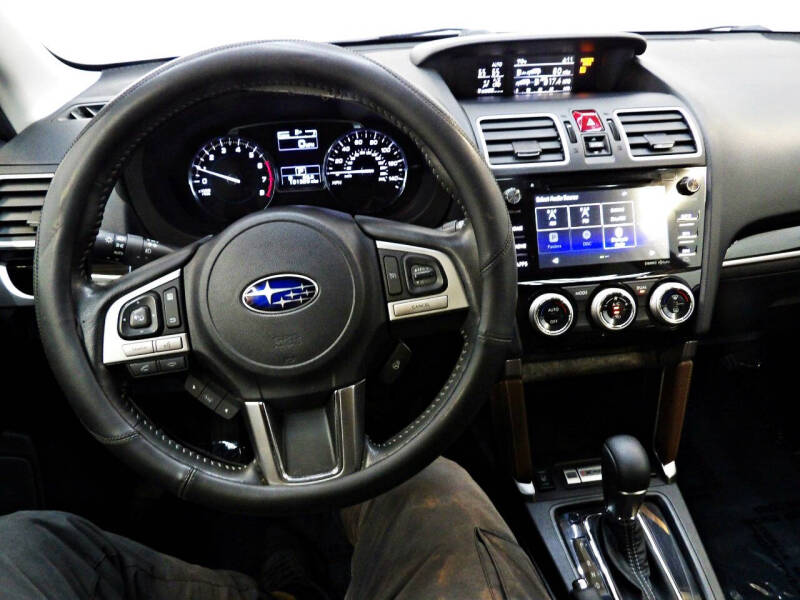 2017 Subaru Forester 2.5i Touring