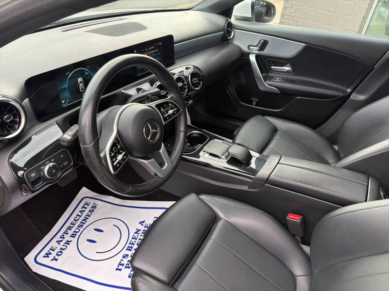 2019 Mercedes-Benz A-Class A 220