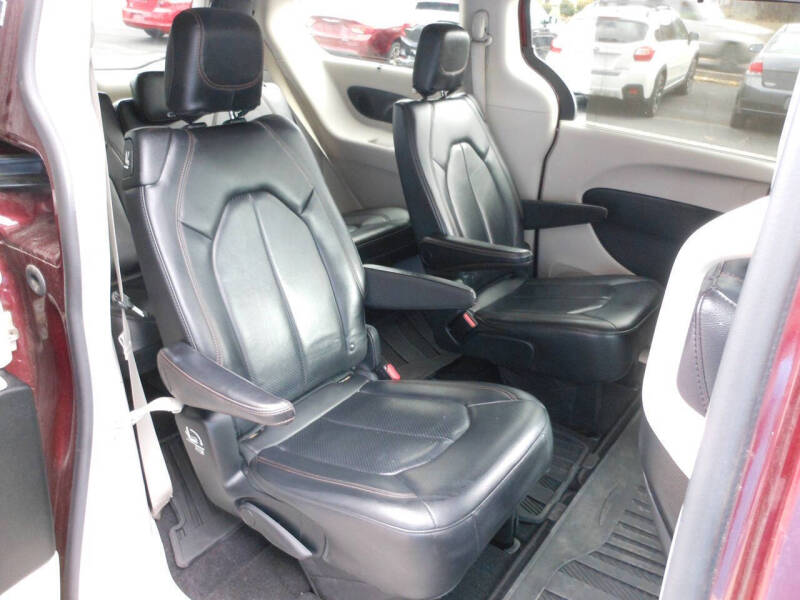 2018 Chrysler Pacifica Touring L