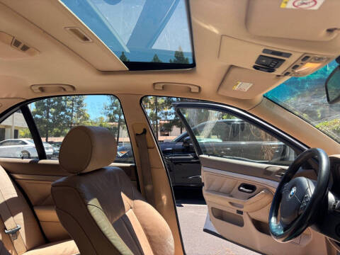 2000 BMW 5 Series 528i