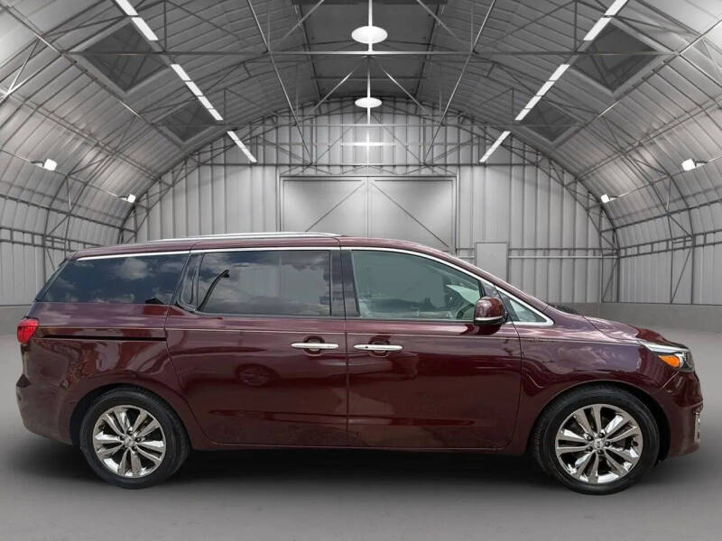 2016 Kia Sedona Limited