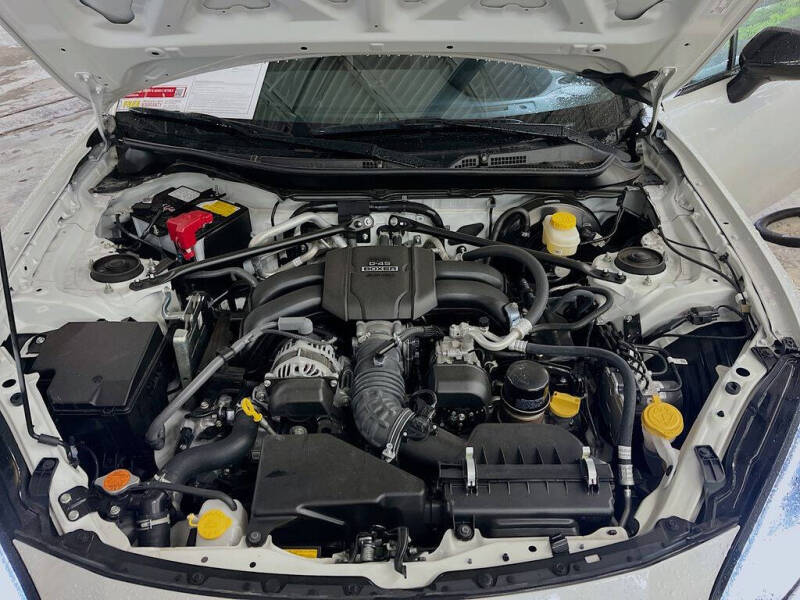 2025 Toyota GR86 Premium