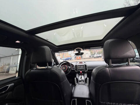 2014 Porsche Cayenne