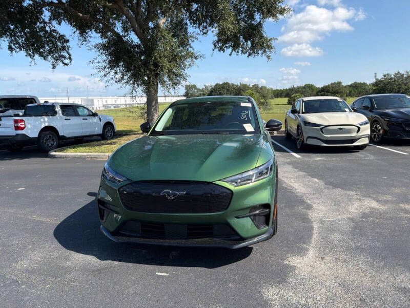 2025 Ford Mustang Mach-E Premium