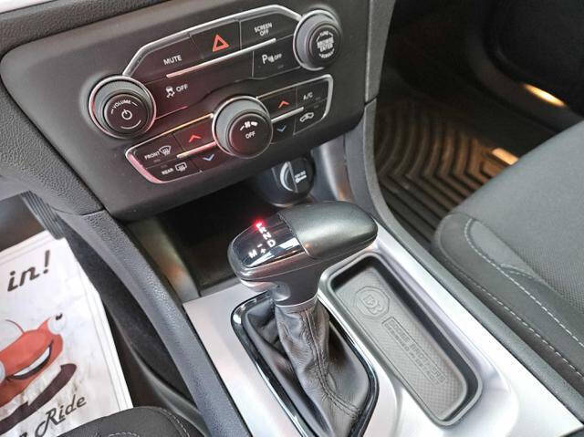 2020 Dodge Charger SXT