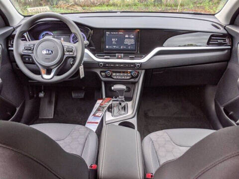 2020 Kia Niro LX
