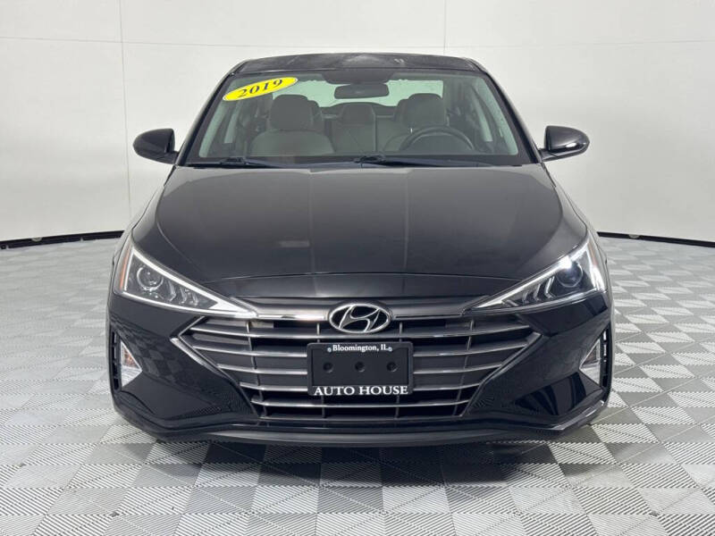 2019 Hyundai Elantra