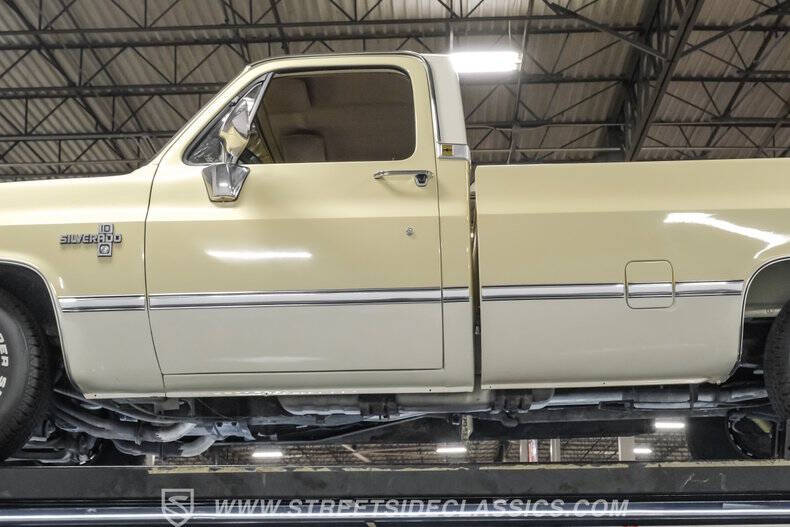 1987 Chevrolet R/V 10 Series