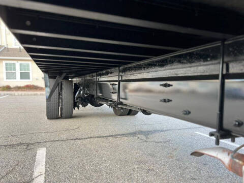 2020 Freightliner M2 106