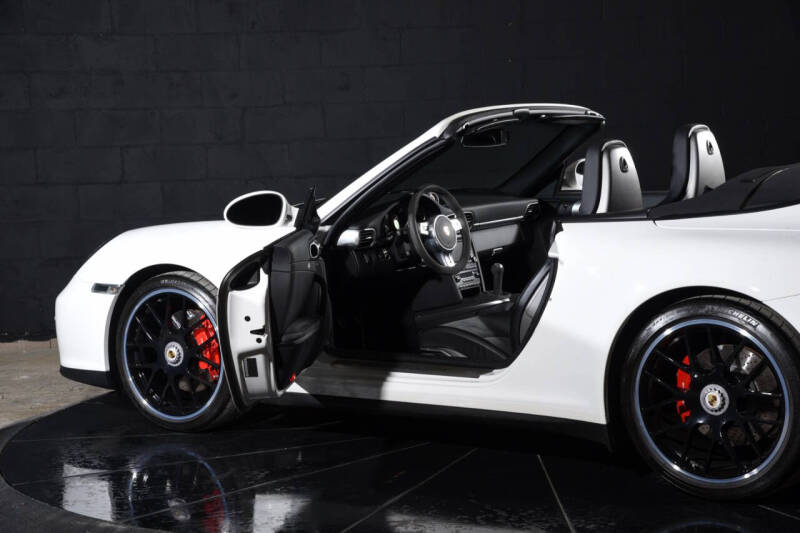 2012 Porsche 911 Carrera GTS