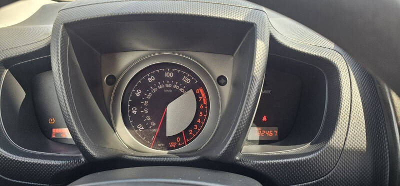 2010 Scion xD
