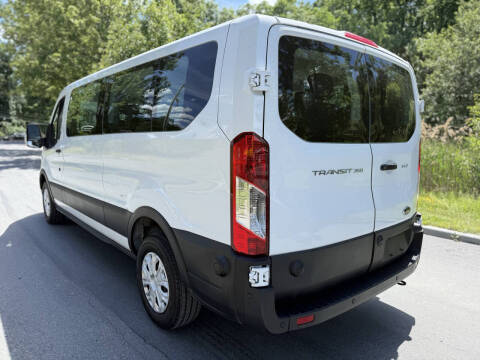 2024 Ford Transit 350 XLT