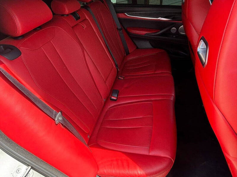 2016 BMW X5 M