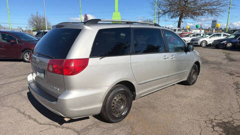 2008 Toyota Sienna