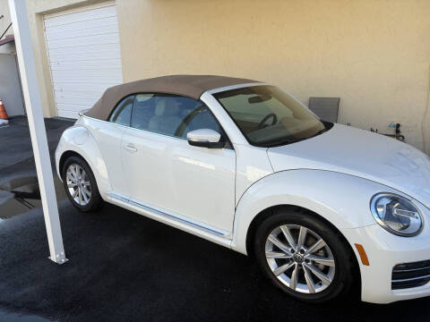 2018 Volkswagen Beetle Convertible 2.0T S with Style and Comfort