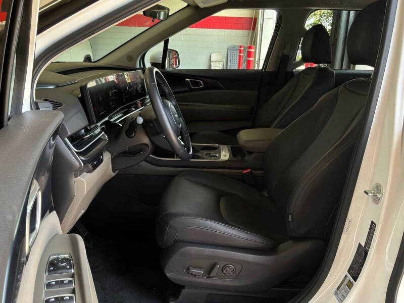2026 Kia Carnival LXS