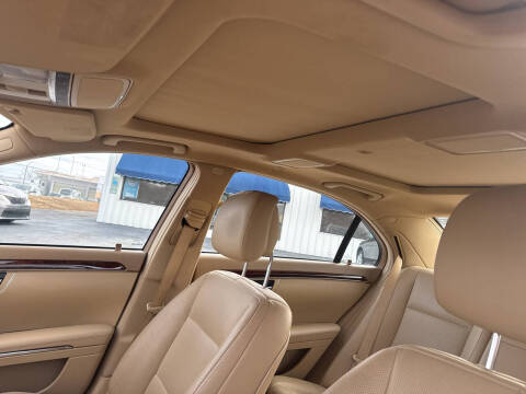 2011 Mercedes-Benz S-Class S 550