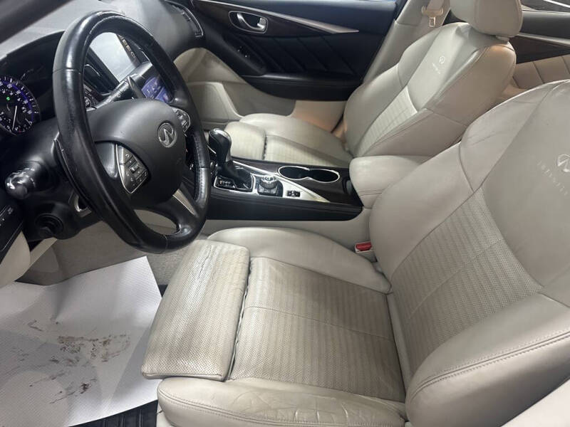 2014 Infiniti Q50 Hybrid Sport