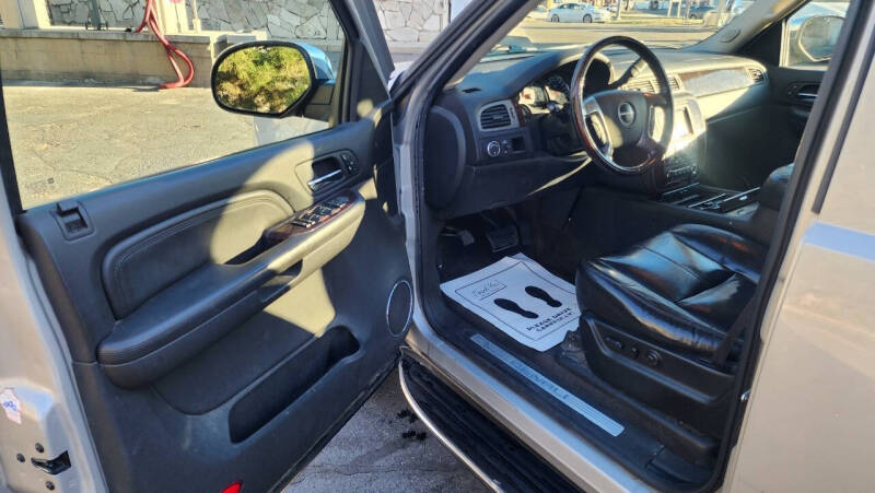 2008 GMC Yukon Denali