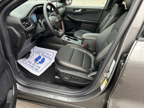 2025 Ford Escape Hybrid ST-Line