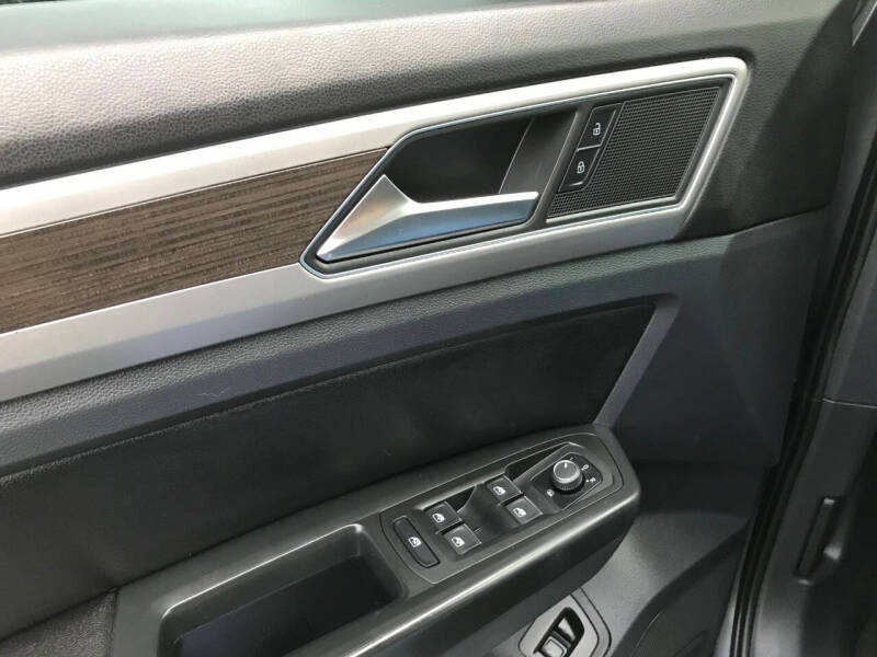 2018 Volkswagen Atlas V6 SEL