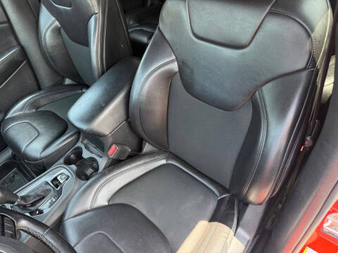 2021 Jeep Cherokee Latitude Plus