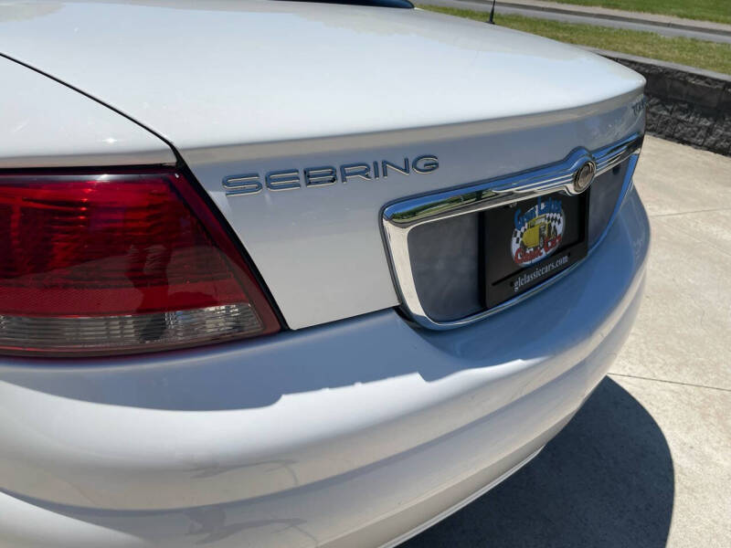 2004 Chrysler Sebring LXi