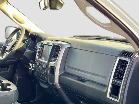 2023 RAM 1500 Classic SLT