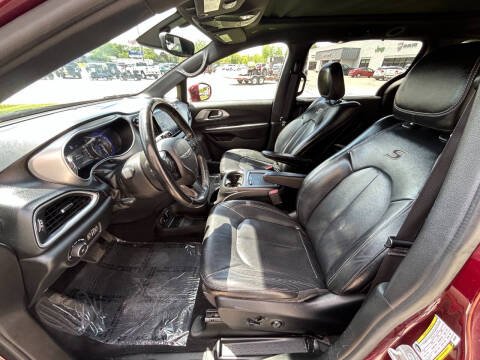 2018 Chrysler Pacifica Touring L Plus