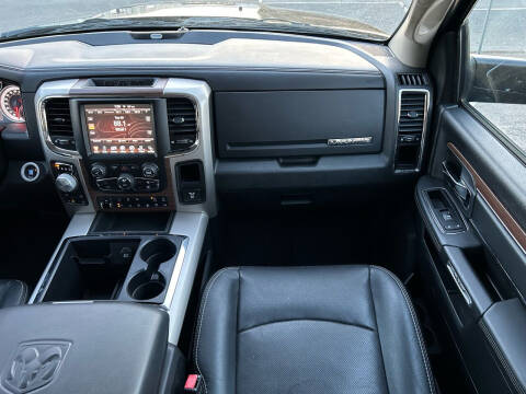 2015 RAM 1500 Laramie