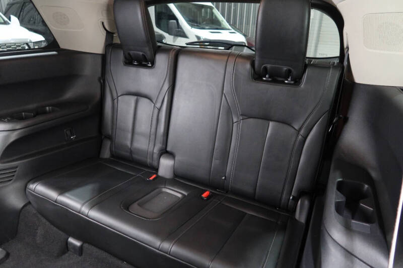 2022 Infiniti QX60 Luxe