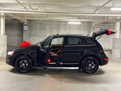 2016 Audi Q5 2.0T quattro Premium Plus