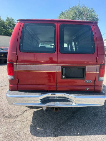 2002 Ford E-Series