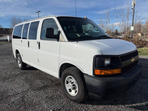 2017 Chevrolet Express LS 2500