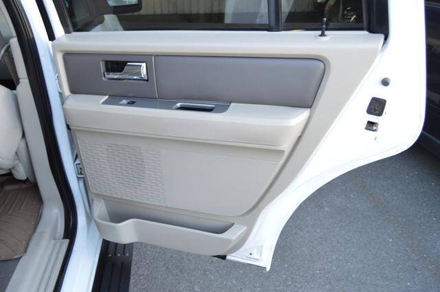 2010 Ford Expedition XLT